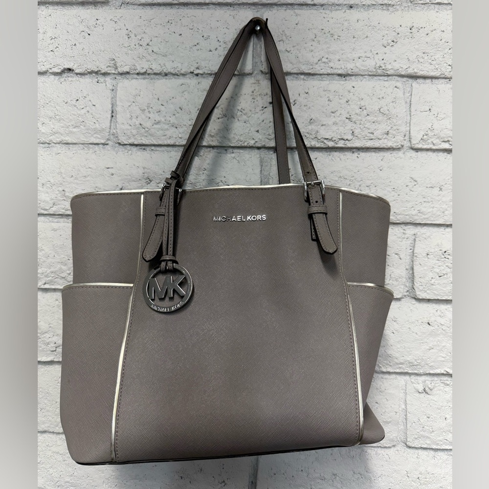 Michael Kors Gray Tote Bag & wristlet